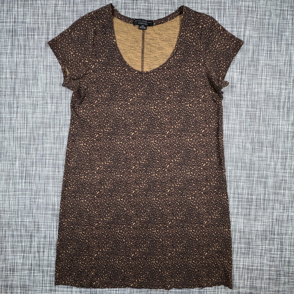 Social Standard by Sanctuary Women's Medium Brown Leopard T-Shirt‎ Mini Dress